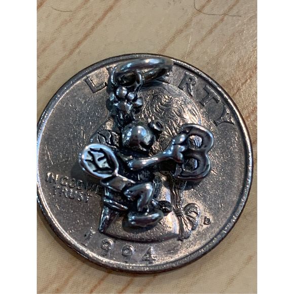 Sewing Bee Sterling Silver Jewelry Charm #seamstress - Picture 2 of 3